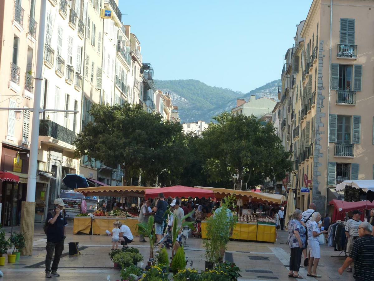 2 Pieces Avec Grande Terrasse - Centre De Toulon Apartment Exterior photo